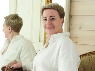 Amateur NikaSmithson